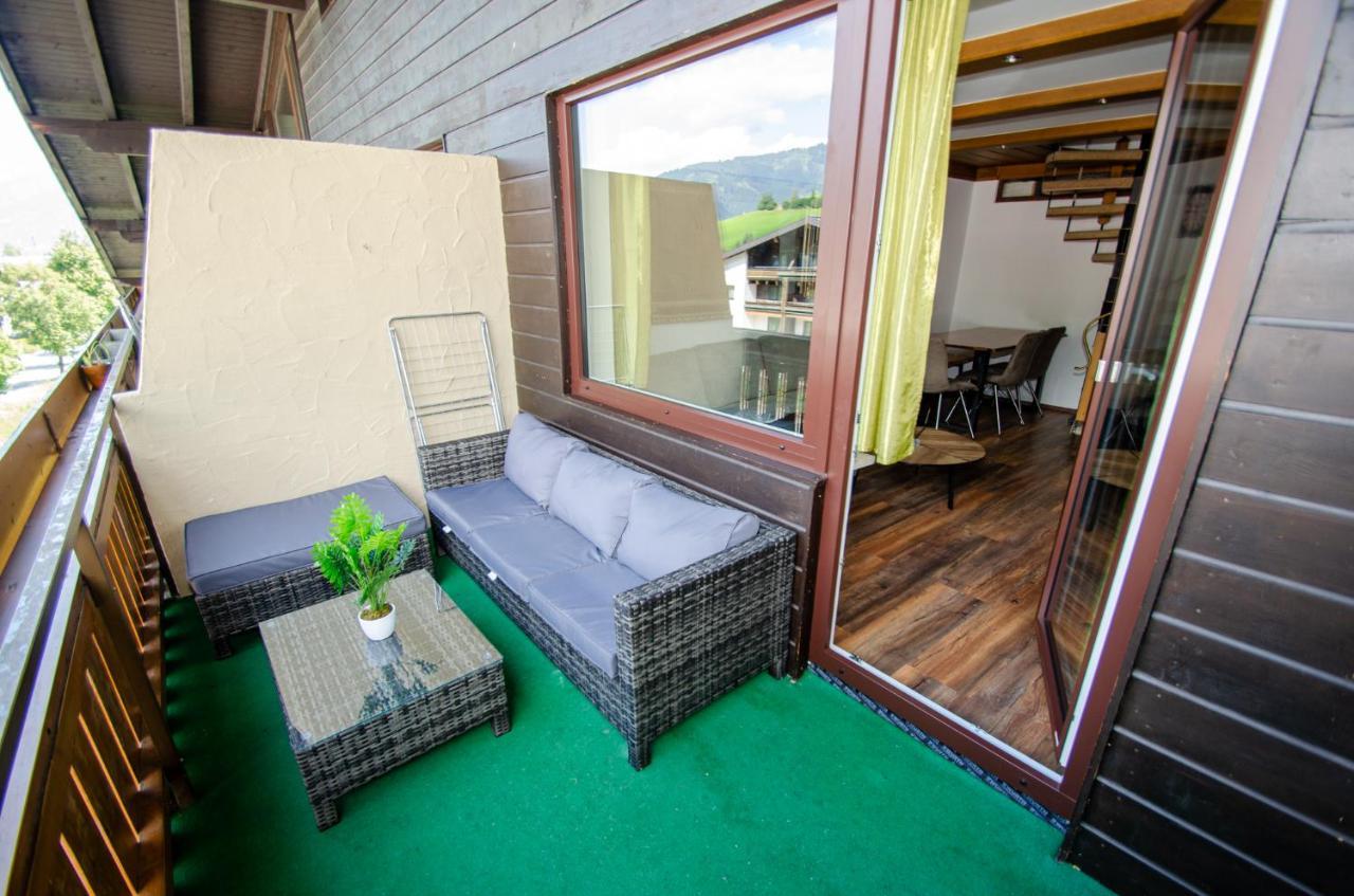 Penthouse Eightyone By All In One Apartments Kaprun Esterno foto