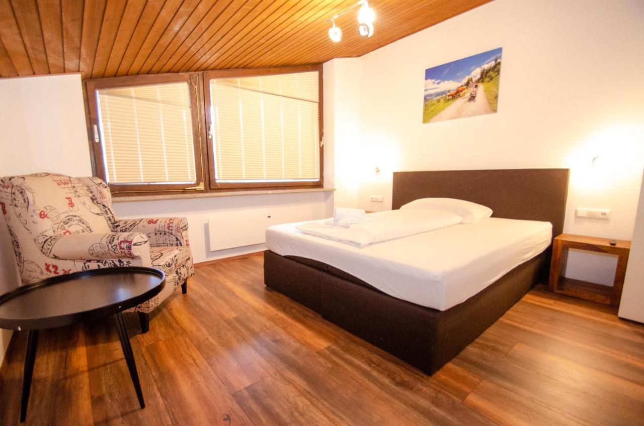 Penthouse Eightyone By All In One Apartments Kaprun Esterno foto