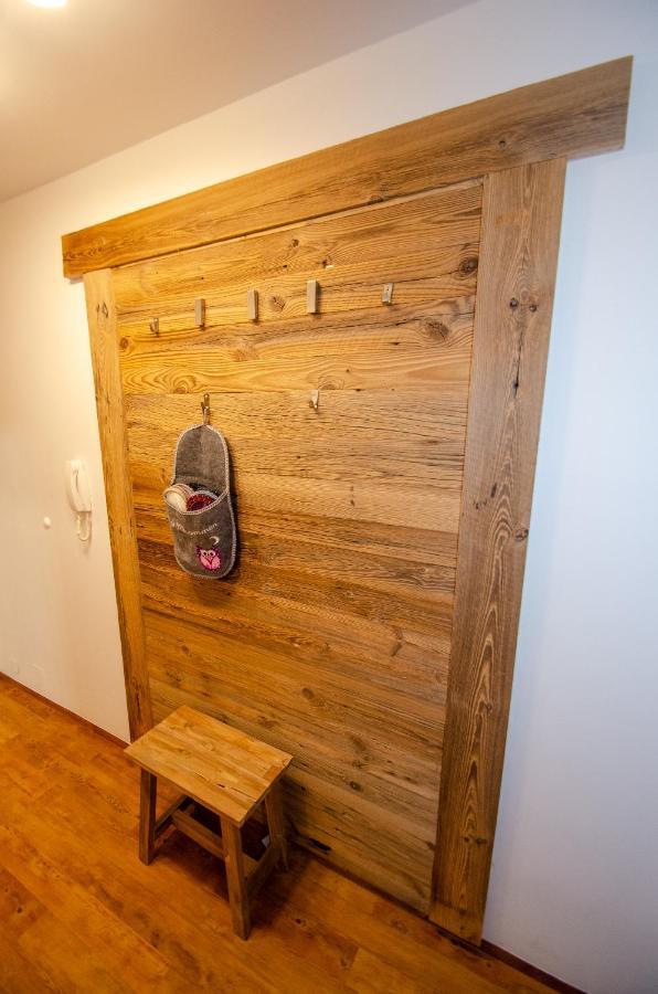 Penthouse Eightyone By All In One Apartments Kaprun Esterno foto